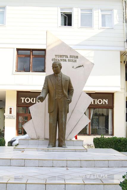 Кемаль Ататюрк